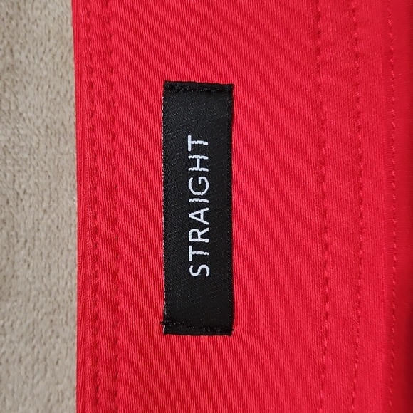 White Housr Black Market - NWT - Jolie Straight - Color Heat Wave 16L - Picture 7 of 12